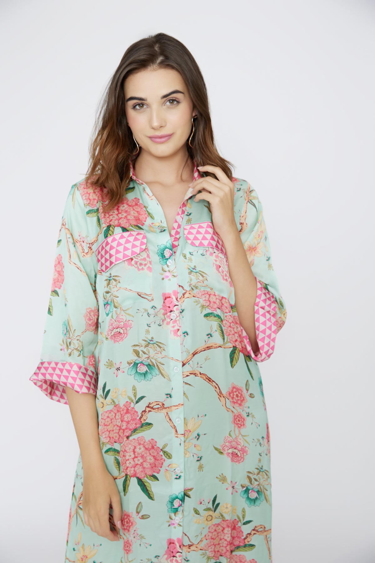 CLOTHING – Yatra