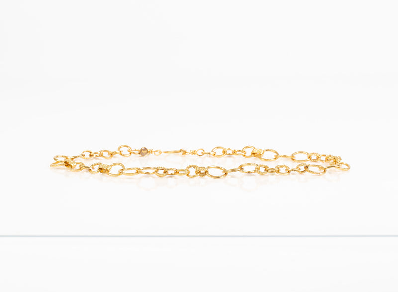 Nadia Necklace (Signature Link Chain Detail)